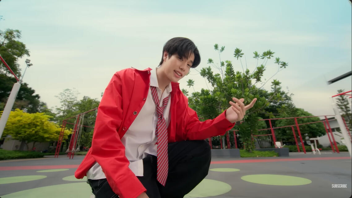 กอด กอด (Hugs) - OFFICIAL MUSIC VIDEO